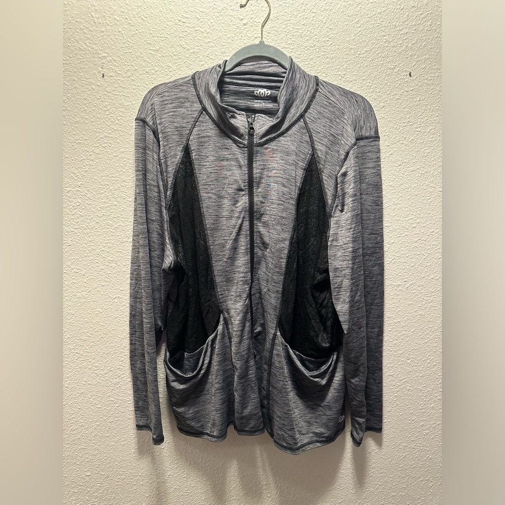 Maurice’s Motion Zip Up